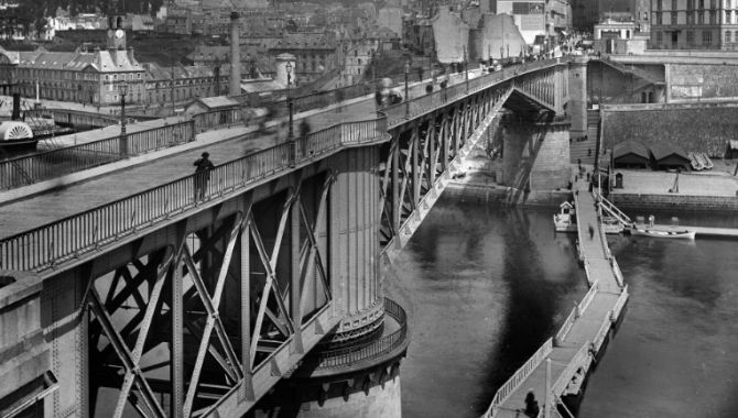 Brest pont tournant