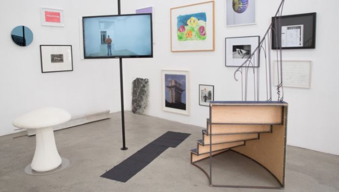 Vienne Curated