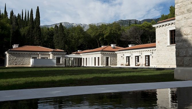 Denniston Montenegro exterieur