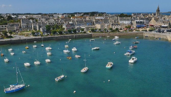 Roscoff port