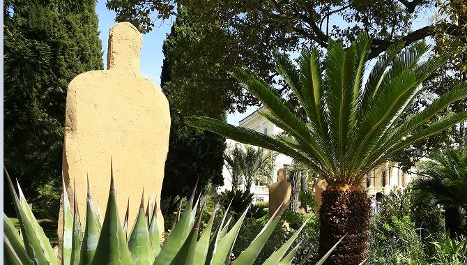 Cote azur festival jardins statue