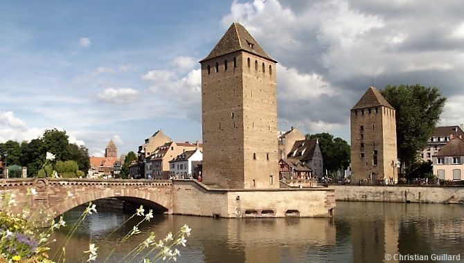Strasbourg Petite France Ponts Couverts